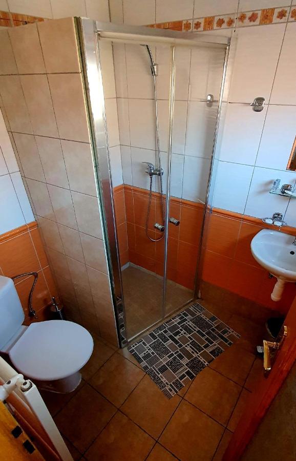 Katerina Restaurant A Penzion Rozvadov Εξωτερικό φωτογραφία